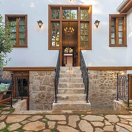 Lykia Old Town Szálloda 4*