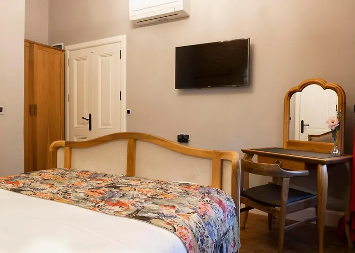 Hotel Lykia Old Town