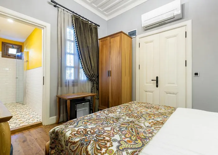 Lykia Old Town Hotel 4*
